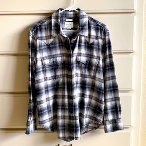 Women’s American Eagle oversized fit flannel
